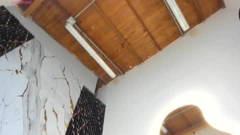 hot__genesis online show from November 2025 02:52:02 PM