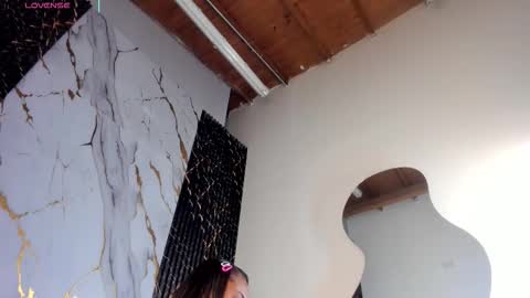 hot__genesis online show from February 2026 01:21:02 PM