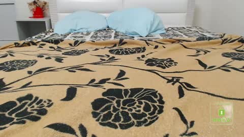 Snapshot of hot_and_pretty chatting on December 2024 09:20:02 AM Lila online show from December 2024 09:20:02 AM