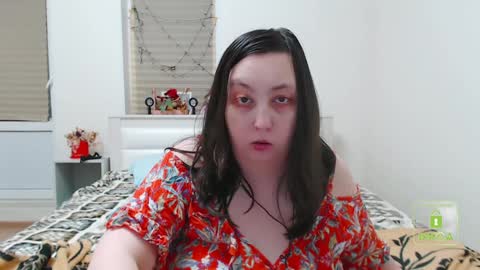 Snapshot of hot_and_pretty chatting on December 2024 09:19:01 PM Lila online show from December 2024 09:19:01 PM