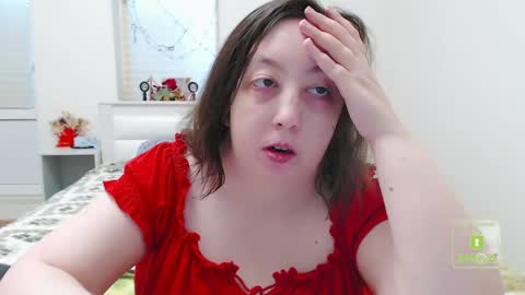 Snapshot of hot_and_pretty chatting on January 2025 09:36:02 AM Lila online show from January 2025 09:36:02 AM