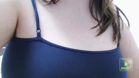 Snapshot of hot_and_pretty chatting on January 2025 12:41:02 PM Lila online show from January 2025 12:41:02 PM