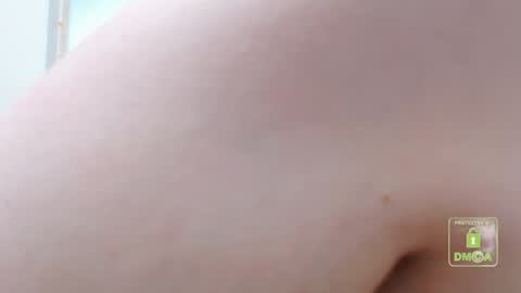 Snapshot of hot_and_pretty chatting on January 2025 09:41:01 AM Lila online show from January 2025 09:41:01 AM