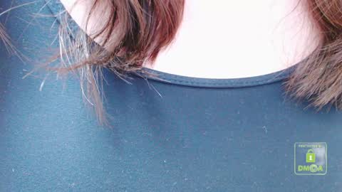 Snapshot of hot_and_pretty chatting on January 2025 09:33:02 AM Lila online show from January 2025 09:33:02 AM