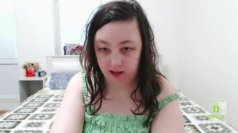 Snapshot of hot_and_pretty chatting on February 2025 09:43:01 AM Lila online show from February 2025 09:43:01 AM