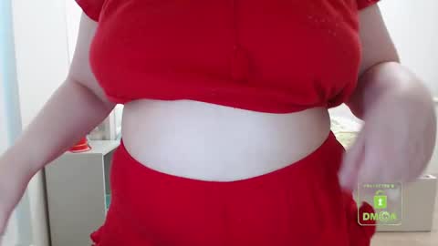 Snapshot of hot_and_pretty chatting on March 2025 09:39:02 AM Lila online show from March 2025 09:39:02 AM