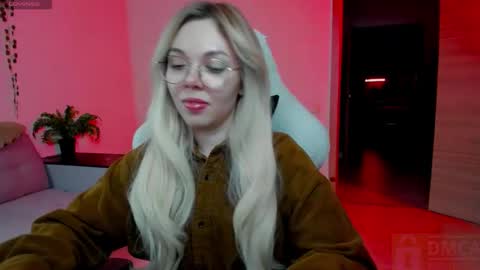   online show from November 2025 05:06:02 PM