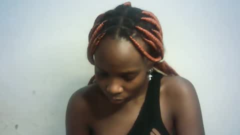 Snapshot of hot_berry2003 chatting on January 2025 01:33:02 PM Millie online show from January 2025 01:33:02 PM