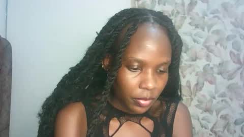 Snapshot of hot_berry2003 chatting on November 2025 09:02:02 PM Millie online show from November 2025 09:02:02 PM