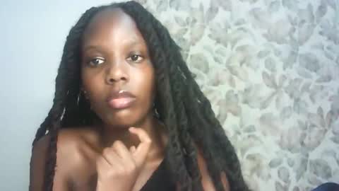 Snapshot of hot_berry2003 chatting on November 2025 09:43:02 PM Millie online show from November 2025 09:43:02 PM