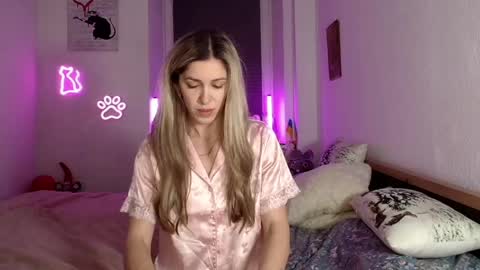 Dashka online show from April 2026 10:04:01 PM