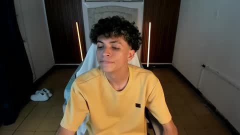 Snapshot of hot_bunny713 chatting on December 2025 04:45:01 PM hot bunny online show from December 2025 04:45:01 PM