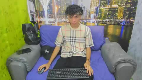 Snapshot of hot_bunny713 chatting on December 2025 01:29:02 PM hot bunny online show from December 2025 01:29:02 PM