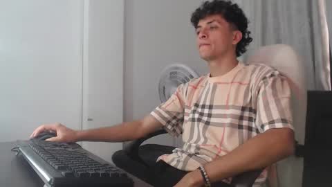 Salomon online show from January 2026 06:46:02 PM