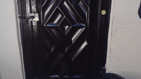 Coco online show from October 2025 09:41:01 PM