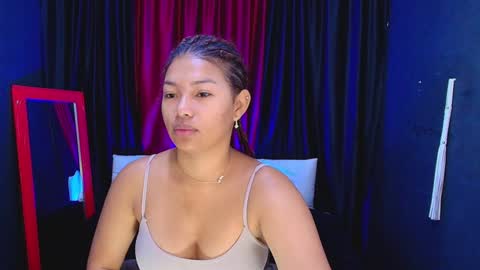 hot chocolate 4u online show from January 2025 12:18:01 PM