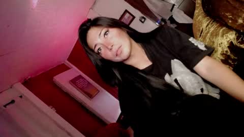 Snapshot of hot_claudia69 chatting on June 2026 04:52:02 AM its me CLAUDIA online show from June 2026 04:52:02 AM