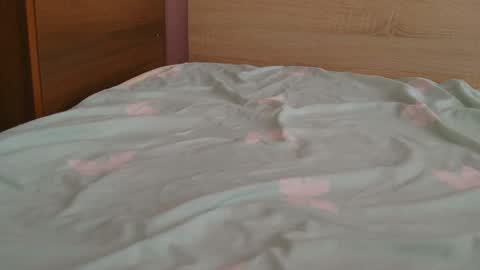 Snapshot of hot_couplee98 chatting on February 2025 10:10:01 AM Hot Couple online show from February 2025 10:10:01 AM