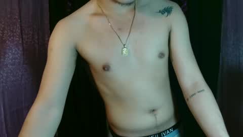 Snapshot of hot_emmanuel chatting on February 2025 12:16:02 PM hot_emmanuel online show from February 2025 12:16:02 PM