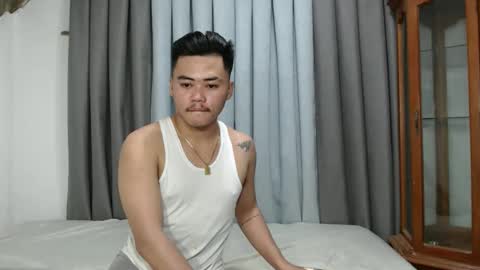 Snapshot of hot_emmanuel chatting on October 2025 05:52:02 AM hot_emmanuel online show from October 2025 05:52:02 AM