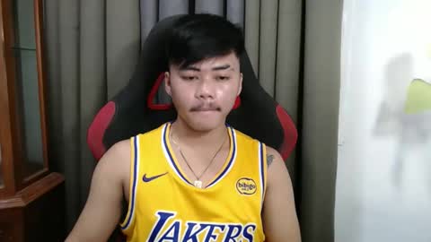 Snapshot of hot_emmanuel chatting on October 2025 04:40:02 AM hot_emmanuel online show from October 2025 04:40:02 AM