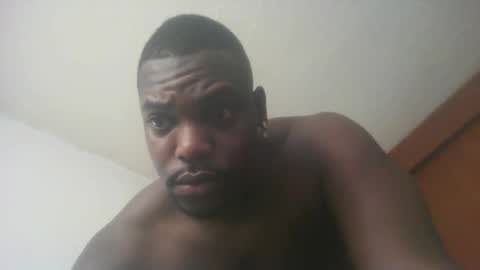 hot_frozone online show from October 2025 12:28:01 PM