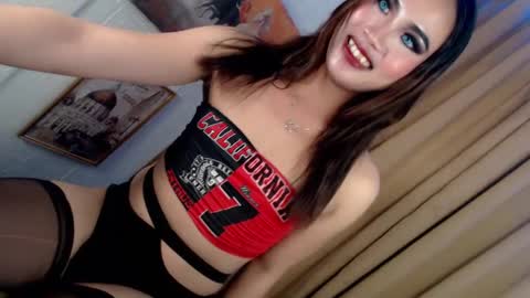 Snapshot of hot_fuckingmedusa69 chatting on December 2024 11:57:01 PM Naughty Allison online show from December 2024 11:57:01 PM