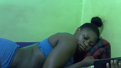 hot_girlly online show from November 2025 06:39:03 AM