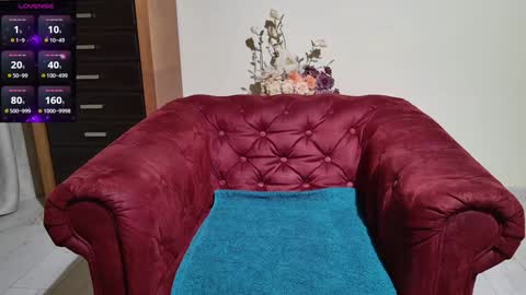 Aly online show from February 2025 08:49:01 PM