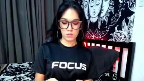 Jessica Cumshow FOLLOW ME online show from November 2025 01:11:01 AM