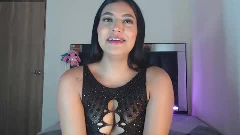 K E N D A L L online show from January 2025 04:57:02 AM