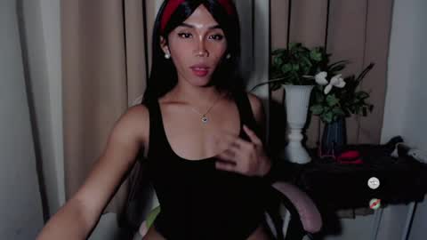 Snapshot of hot_khianna chatting on May 2026 06:09:01 PM Khianna online show from May 2026 06:09:01 PM