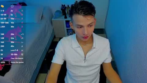 Alejandro online show from June 2026 04:21:01 AM