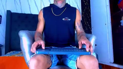 Snapshot of hot_latino_x chatting on February 2026 12:35:01 PM SEXY COUPLE online show from February 2026 12:35:01 PM