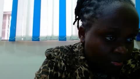 Snapshot of hot_linahh chatting on November 2025 06:47:02 AM Linah online show from November 2025 06:47:02 AM