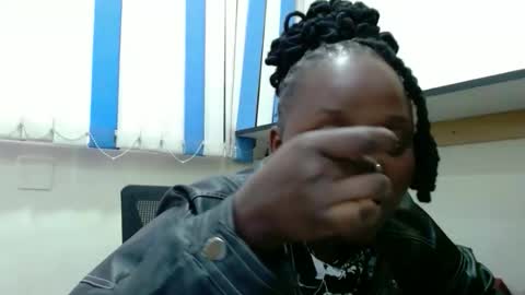 Snapshot of hot_linahh chatting on December 2025 10:31:01 AM Linah online show from December 2025 10:31:01 AM