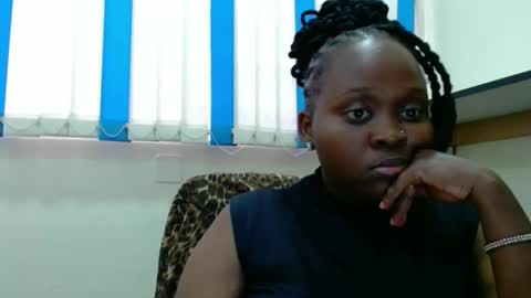 Snapshot of hot_linahh chatting on December 2025 06:21:01 AM Linah online show from December 2025 06:21:01 AM