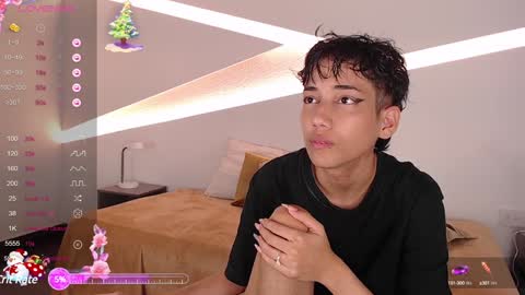 Alana online show from January 2025 11:53:02 PM