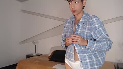 Alana online show from February 2025 12:43:02 AM