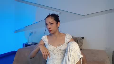 Alana online show from January 2026 07:59:01 PM