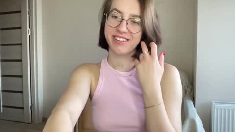 Snapshot of hot_lliinns chatting on December 2024 01:28:01 PM Lina online show from December 2024 01:28:01 PM