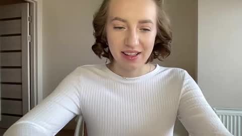 Snapshot of hot_lliinns chatting on January 2025 08:45:02 AM Lina online show from January 2025 08:45:02 AM