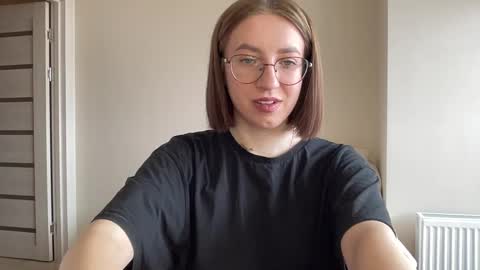 Snapshot of hot_lliinns chatting on January 2025 10:14:02 AM Lina online show from January 2025 10:14:02 AM