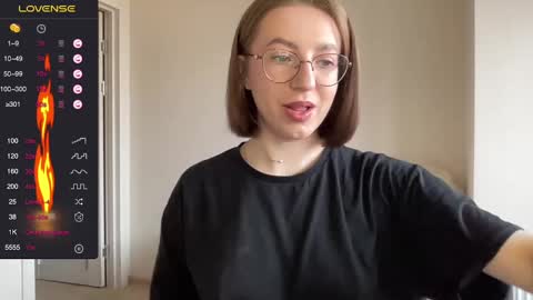 Snapshot of hot_lliinns chatting on January 2025 07:36:01 AM Lina online show from January 2025 07:36:01 AM