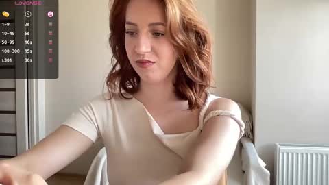 Snapshot of hot_lliinns chatting on September 2025 11:43:01 AM Lina online show from September 2025 11:43:01 AM