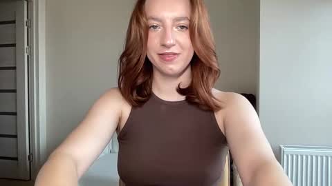 Snapshot of hot_lliinns chatting on November 2025 10:14:01 AM Lina online show from November 2025 10:14:01 AM