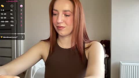 Snapshot of hot_lliinns chatting on December 2025 08:52:02 AM Lina online show from December 2025 08:52:02 AM