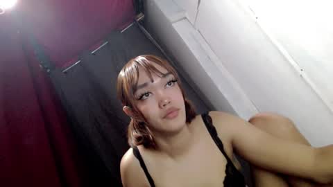 hot_moma69 online show from April 2026 11:57:01 AM