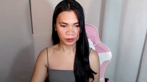 hot_pauline online show from April 2026 02:11:01 PM