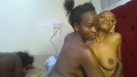 Snapshot of hot_petite1 chatting on June 2026 02:12:02 AM Hot petite online show from June 2026 02:12:02 AM